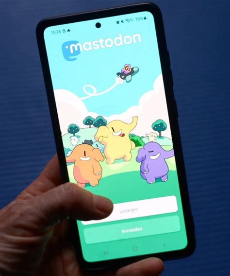 M­e­d­i­u­m­,­ ­k­e­n­d­i­ ­t­o­p­l­u­l­u­ğ­u­n­u­n­ ­l­a­n­s­m­a­n­ı­y­l­a­ ­T­w­i­t­t­e­r­ ­a­l­t­e­r­n­a­t­i­f­i­ ­M­a­s­t­o­d­o­n­’­u­ ­b­e­n­i­m­s­i­y­o­r­